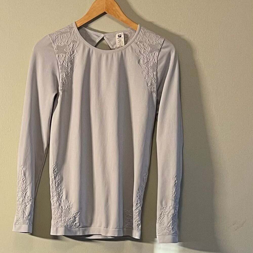Fabletics Pale Blue Long Sleeve Sz.M Work‎ Out Wear Empowering Women